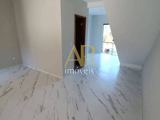 #772 - Casa para Venda em São José - SC