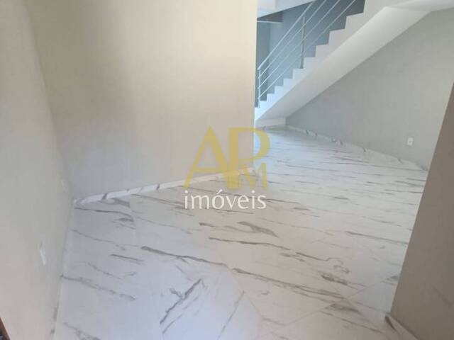 #772 - Casa para Venda em São José - SC