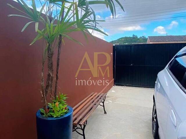 #1818 - Casa para Venda em São José - SC - 3