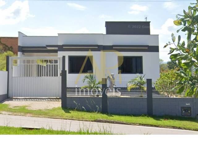 #1870 - Casa para Venda em Biguaçu - SC - 2