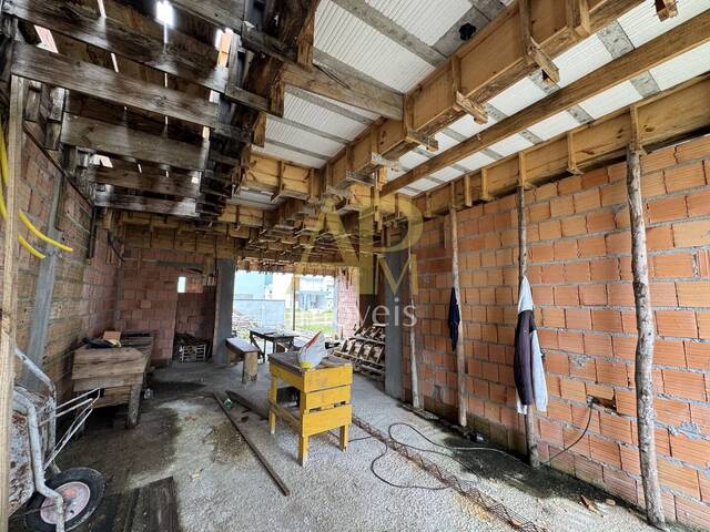 #1735 - Casa para Venda em Biguaçu - SC - 2