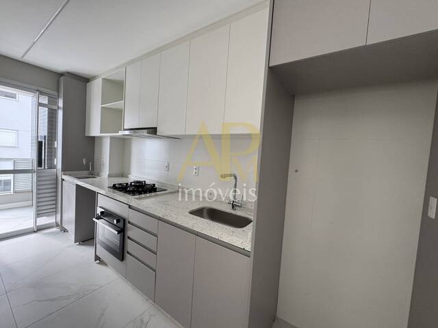 #274 - Apartamento para Venda em Florianópolis - SC