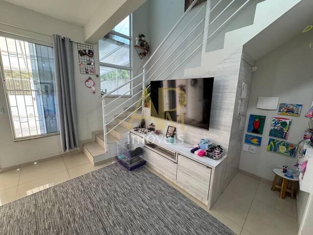 #1594 - Casa para Venda em São José - SC