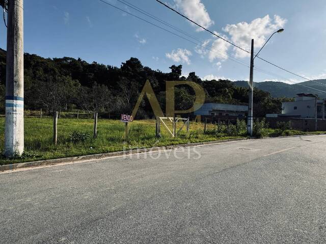 #2067 - Área para Venda em São José - SC - 1