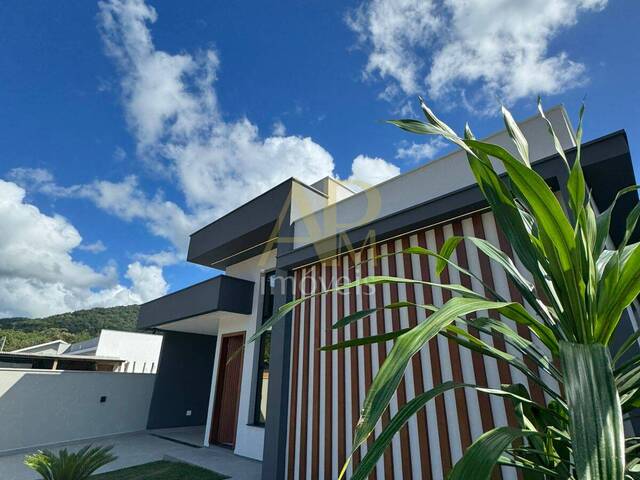 Casa para Venda em São José - 4