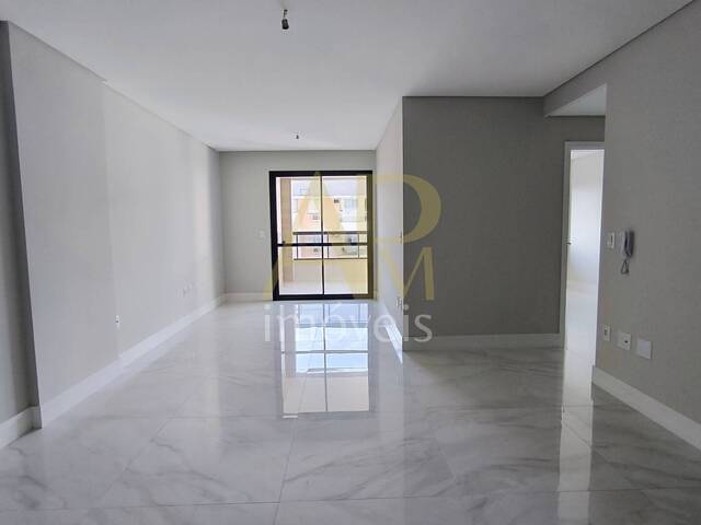 Apartamento para Venda em São José - 5