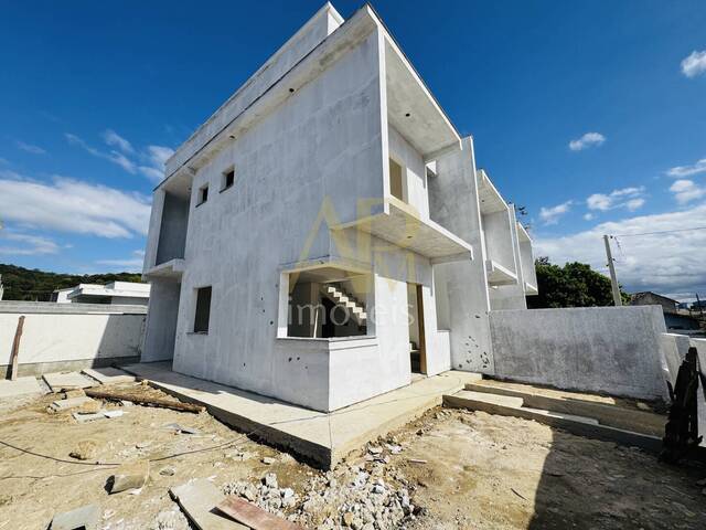 #2139 - Casa para Venda em São José - SC - 2
