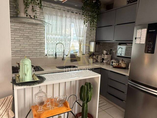 #2156 - Apartamento para Venda em Palhoça - SC - 2
