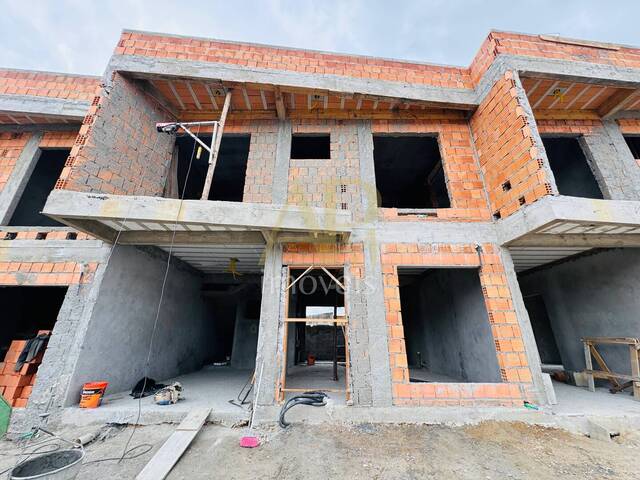 Casa para Venda em São José - 5