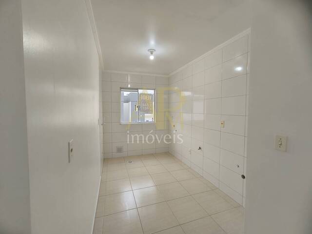 #2169 - Apartamento para Venda em Palhoça - SC - 3