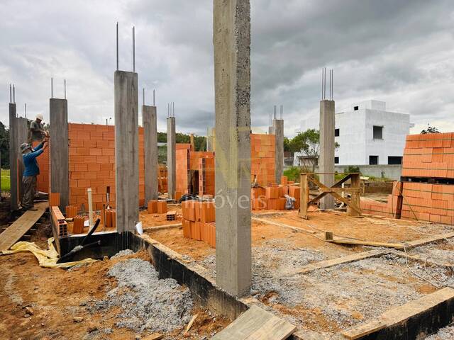 Casa para Venda em São José - 4
