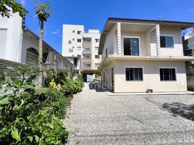 #2181 - Casa para Venda em Biguaçu - SC - 1