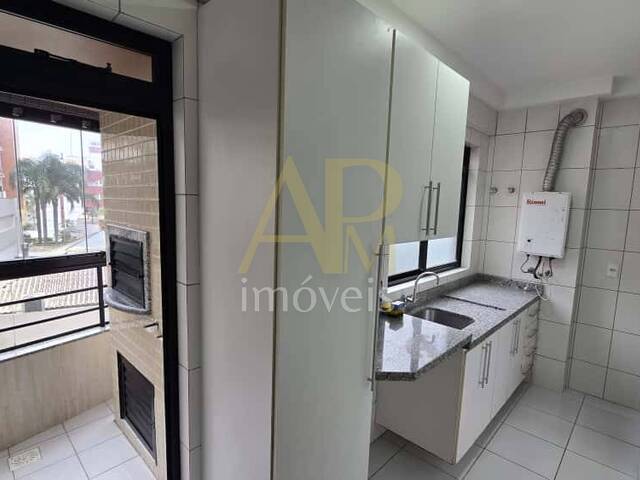 Apartamento para Venda em Florianópolis - 4