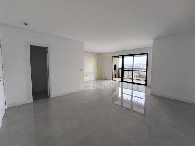 Apartamento para Venda em São José - 2