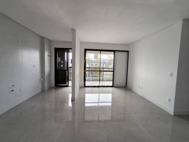 Apartamento para Venda em São José - 2