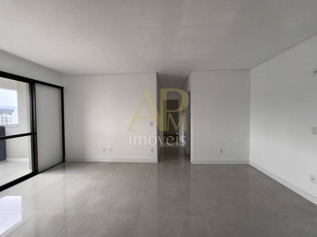 Apartamento para Venda em São José - 3