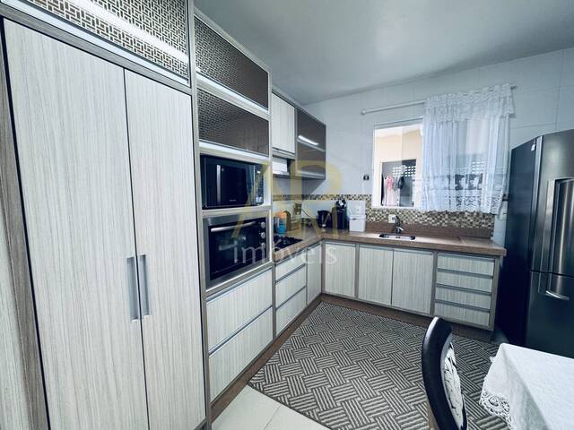 Casa para Venda em Biguaçu - 5