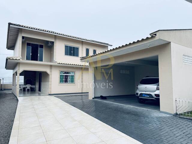 Venda em Praia João Rosa - Biguaçu