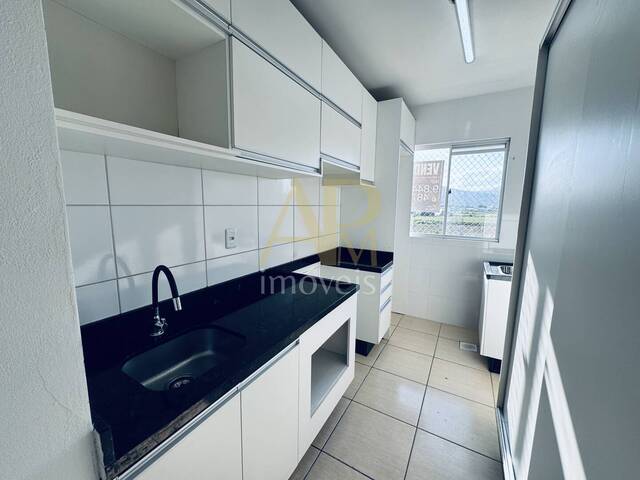#2195 - Apartamento para Venda em Palhoça - SC - 2