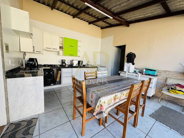 Venda em Jardim Janaína - Biguaçu