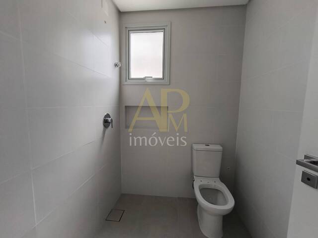 #1457 - Apartamento para Venda em São José - SC