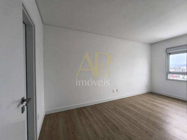 Apartamento para Venda em São José - 5