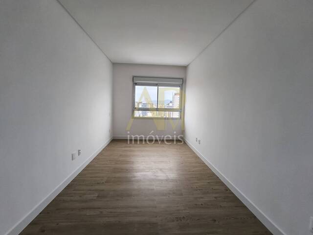 Apartamento para Venda em São José - 4