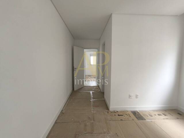 #660 - Apartamento para Venda em São José - SC