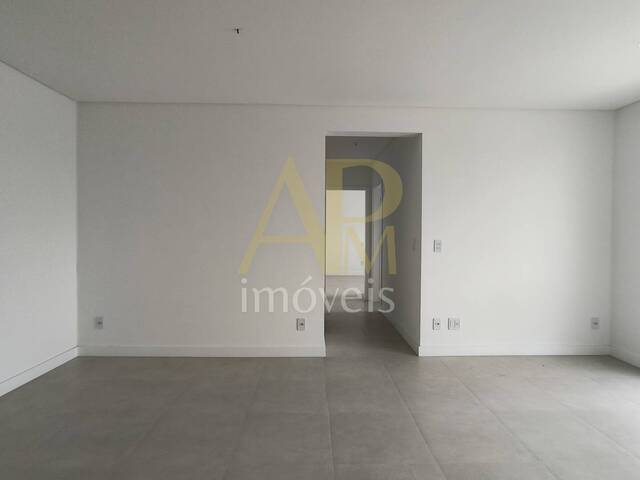 Apartamento para Venda em Florianópolis - 5