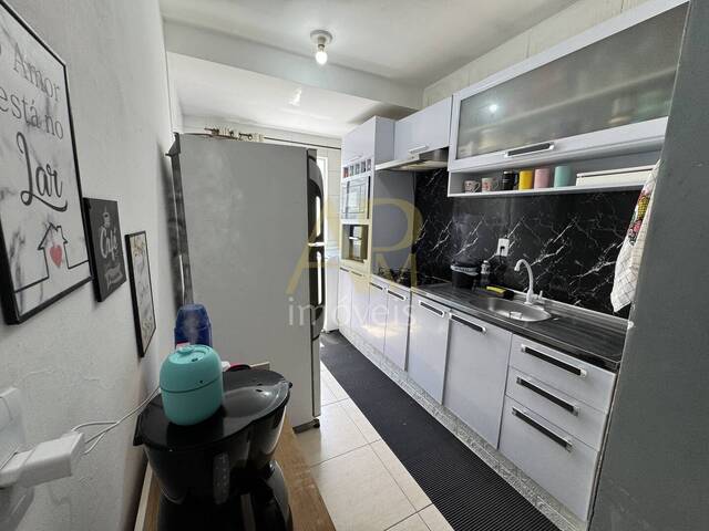 Apartamento para Venda em Palhoça - 5