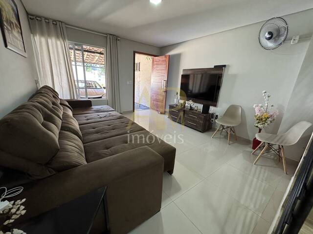 Casa para Venda em São José - 4