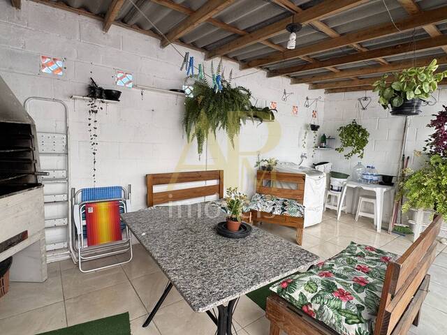 Apartamento para Venda em Palhoça - 4