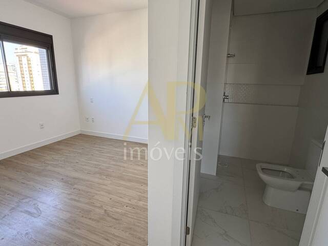 Apartamento para Venda em São José - 4