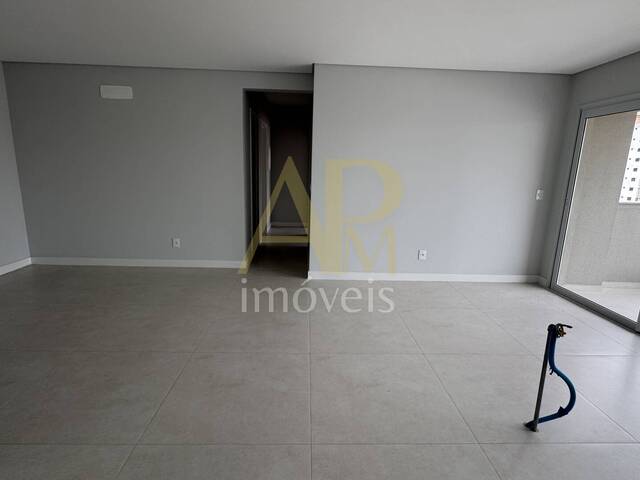#2306 - Apartamento para Venda em São José - SC