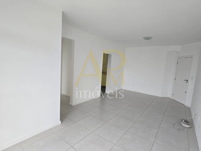 Apartamento para Venda em Florianópolis - 3