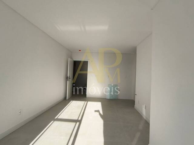 Apartamento para Venda em São José - 5
