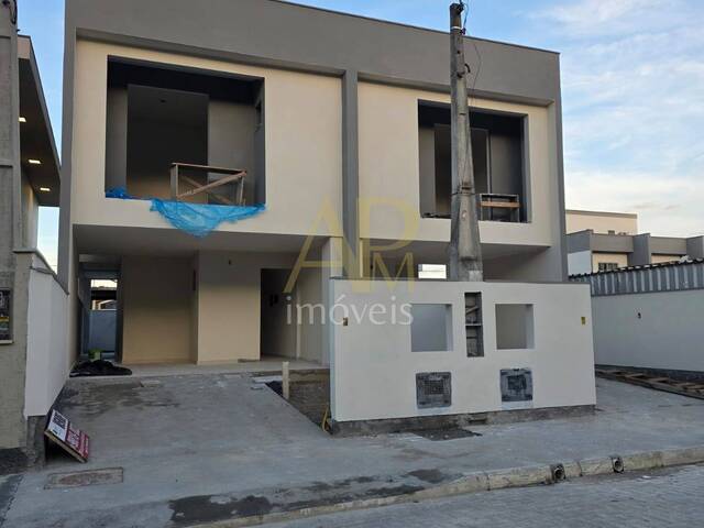 #2140 - Casa para Venda em São José - SC - 1