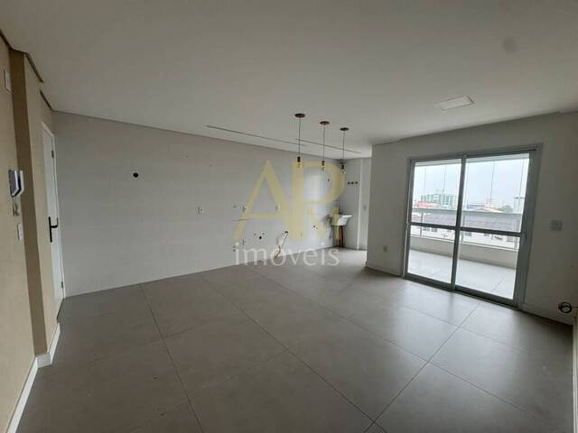 Apartamento para Venda em São José - 5