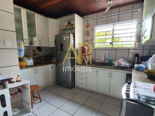 Casa para Venda em São José - 5
