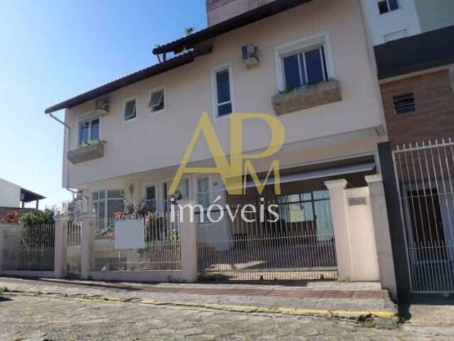#1438 - Casa para Venda em Florianópolis - SC - 2