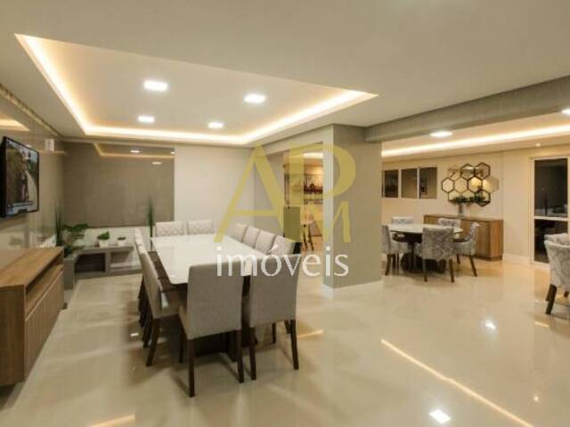 Apartamento para Venda em Florianópolis - 3