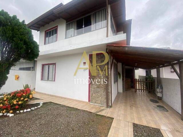 #1631 - Casa para Venda em São José - SC - 2