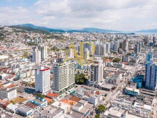 #263 - Apartamento para Venda em São José - SC