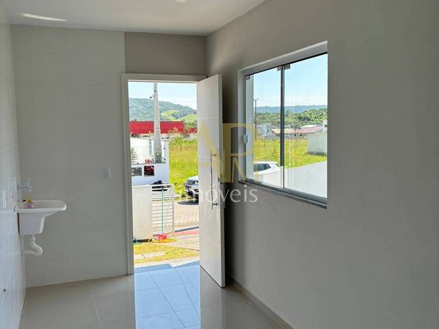 #2149 - Casa para Venda em São José - SC - 3
