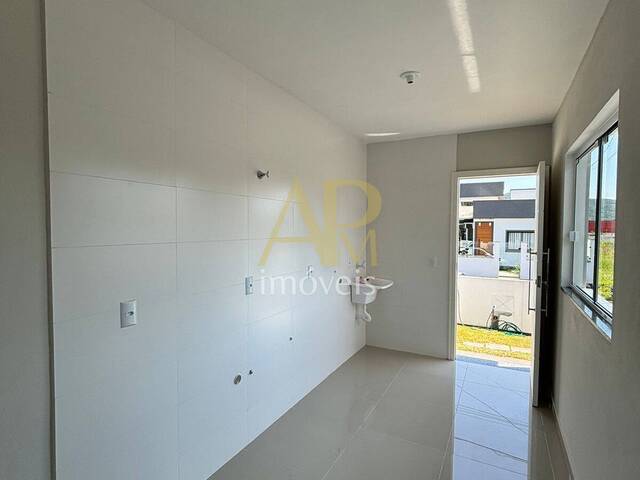 Casa para Venda em São José - 4