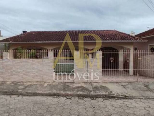 #427 - Casa para Venda em Biguaçu - SC