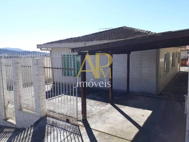 Casa para Venda em São José - 4
