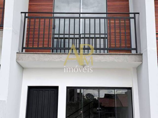 Casa para Venda em São José - 4
